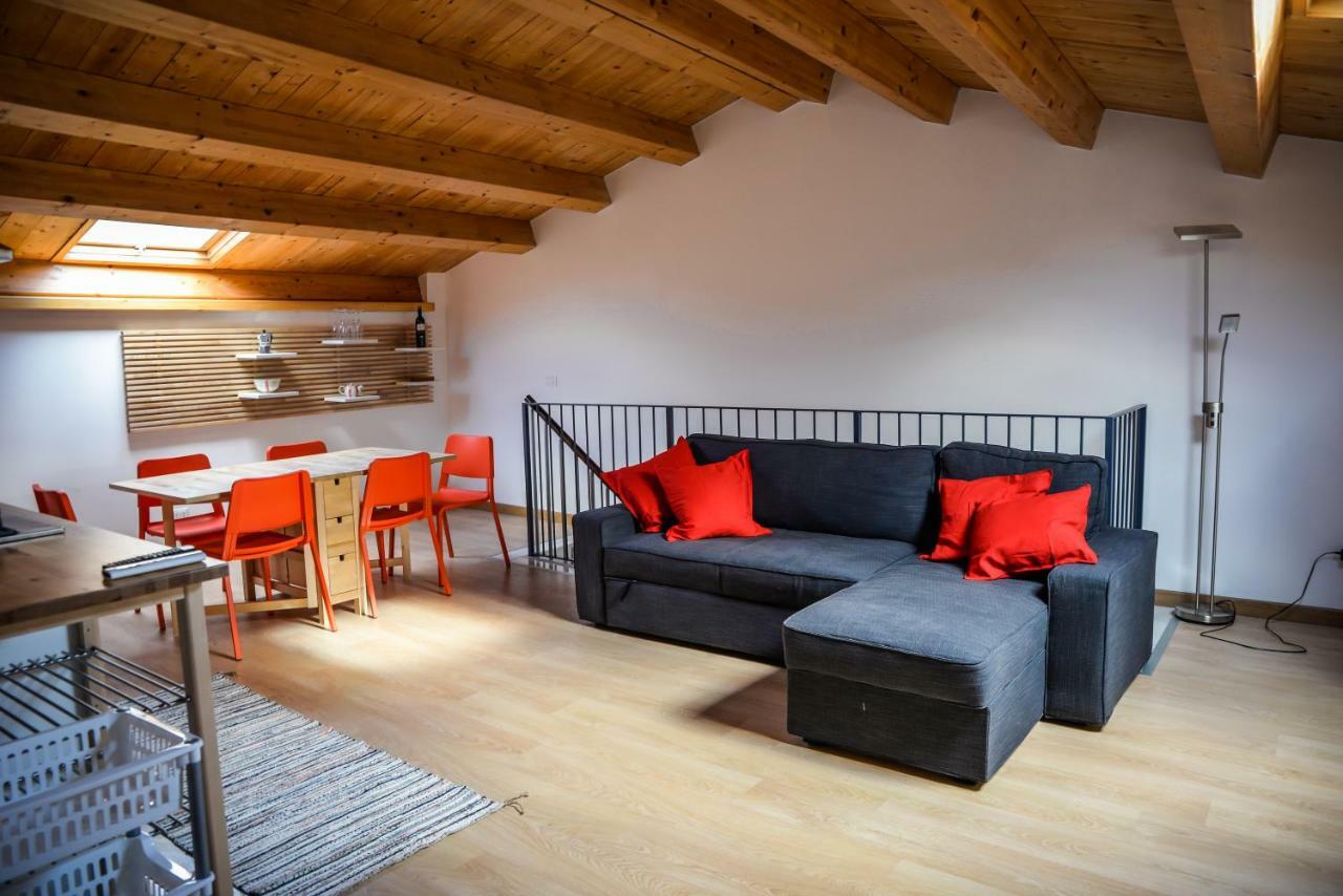 Case Vacanze - Antico Corso Katania Zewnętrze zdjęcie