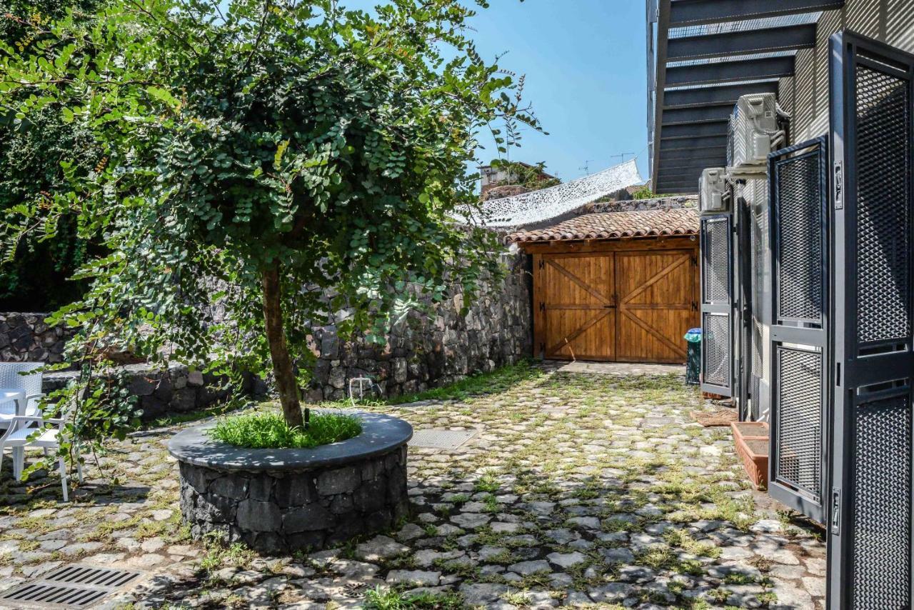 Case Vacanze - Antico Corso Katania Zewnętrze zdjęcie